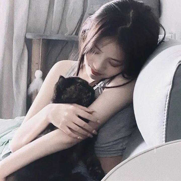 淑女潮女咀对咀